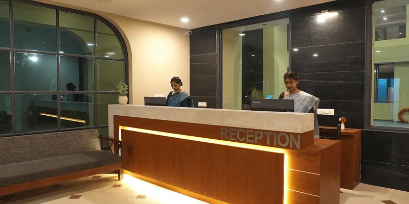 Hotel Hidden Stay Jodhpur clean main reception desk area